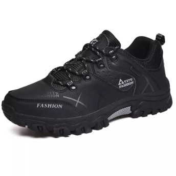 8517 black low-top single-layer shoes