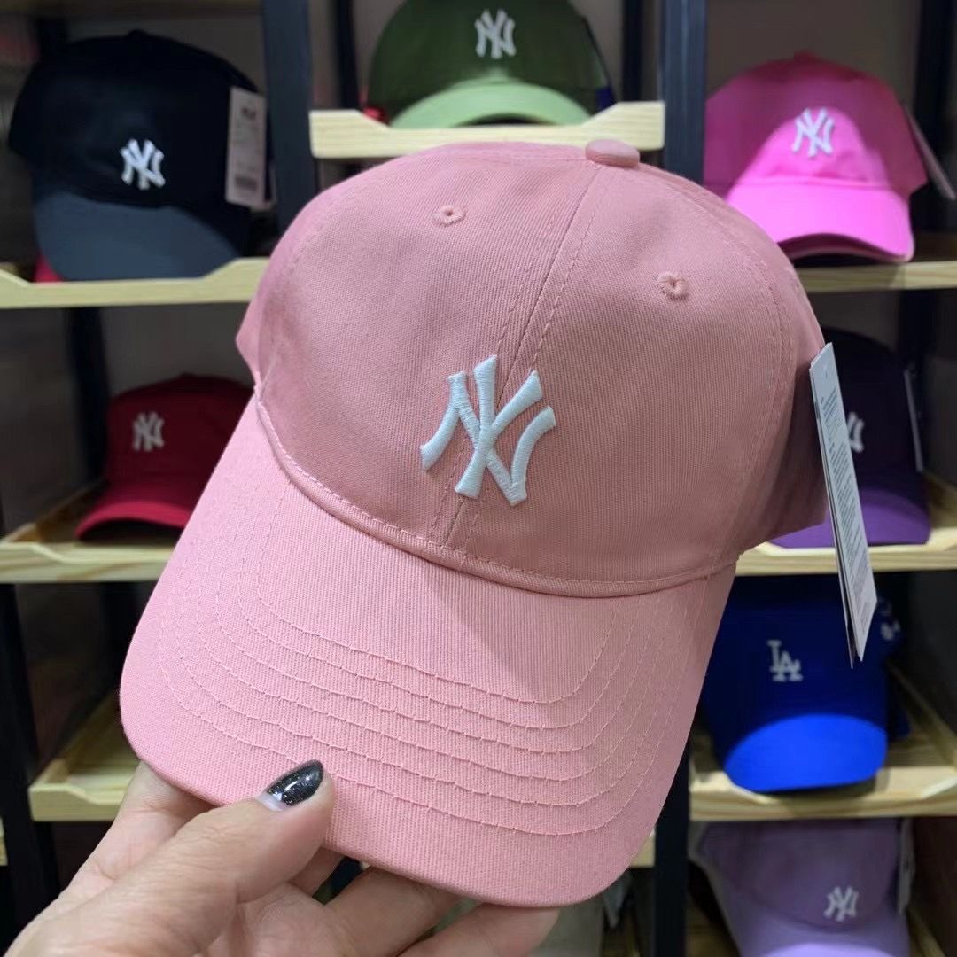 Small label pink and white-ny scanning code