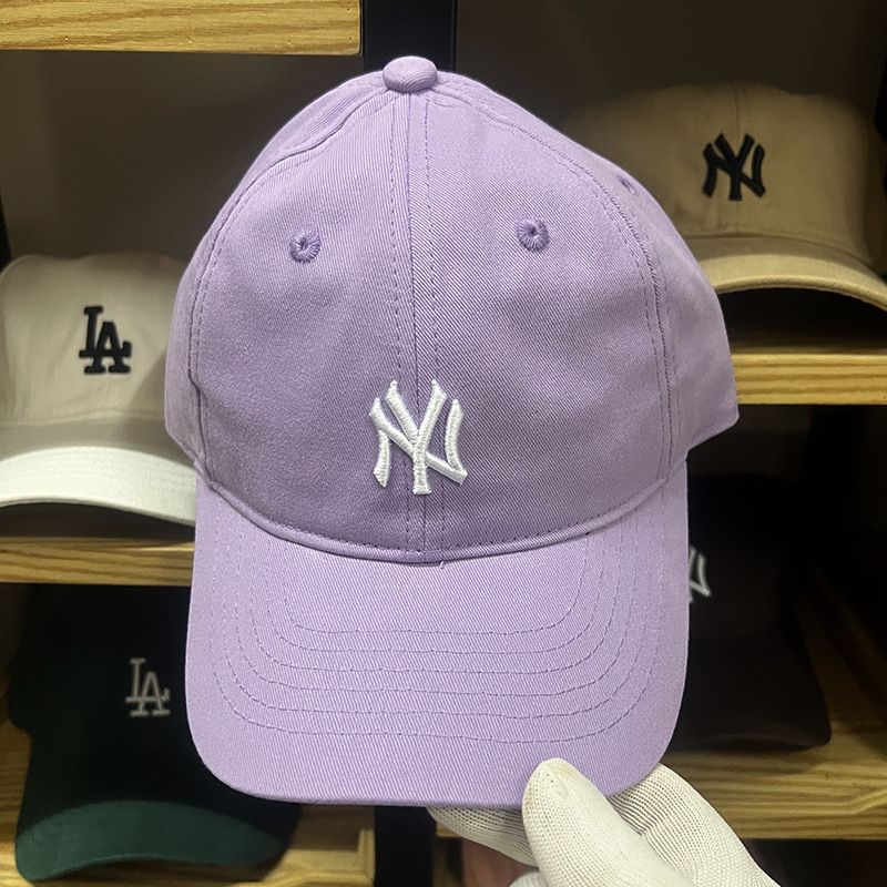 Small label purple-ny scanning code