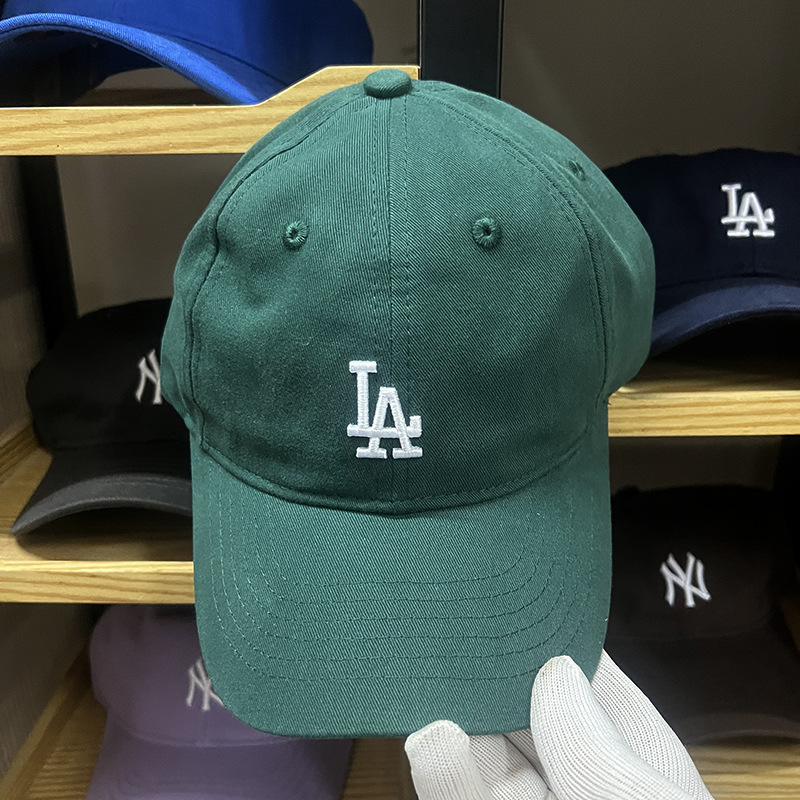 Small label dark green-la scanning code